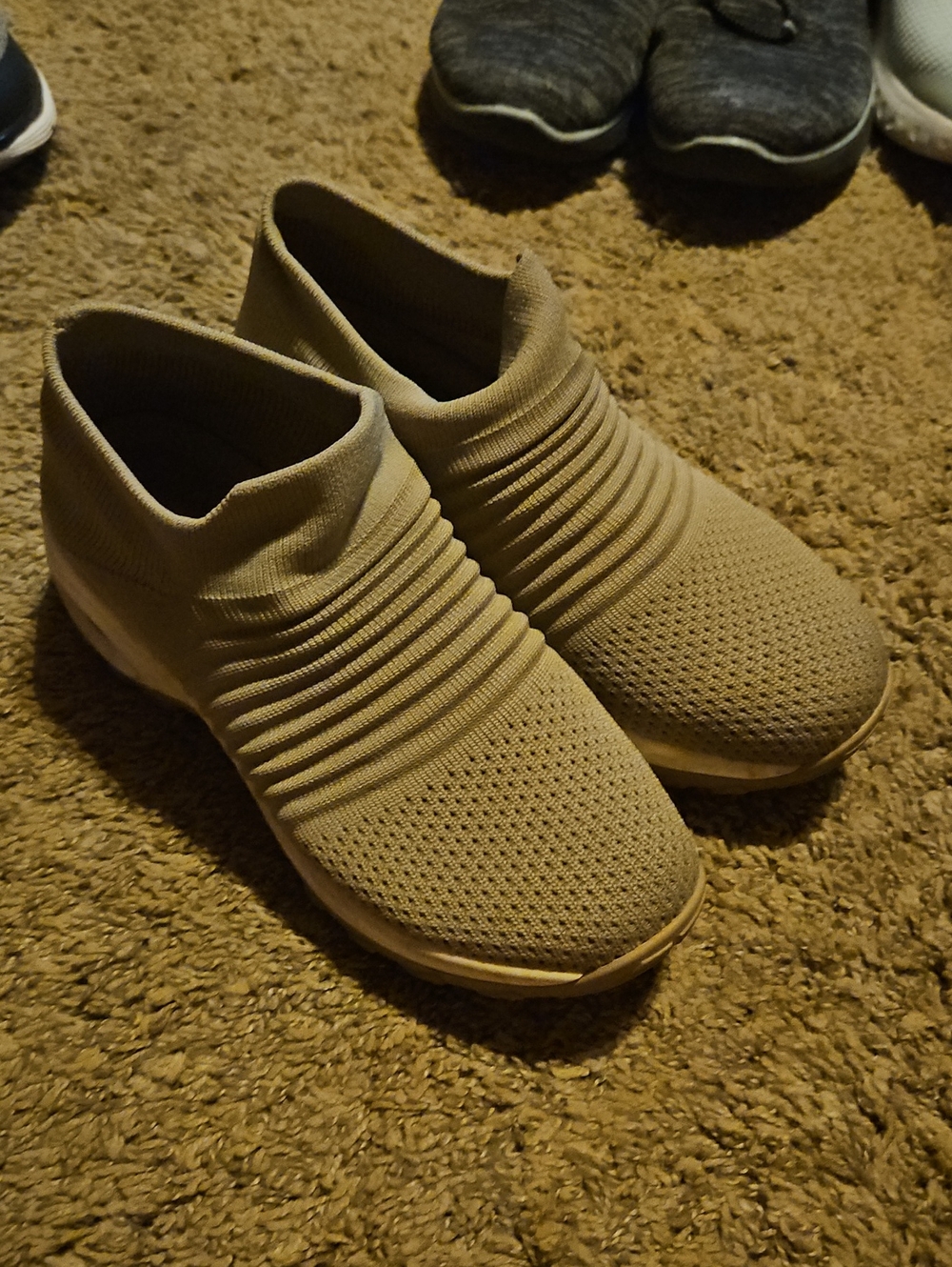 Slip-On Knit Walking Shoes - Taupe